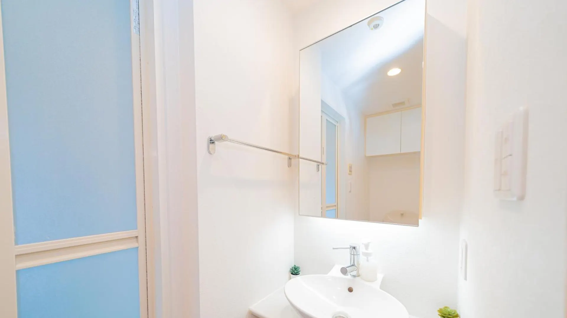 2 Minutes To Shinjuku Kabukicho Apartment Tokyo